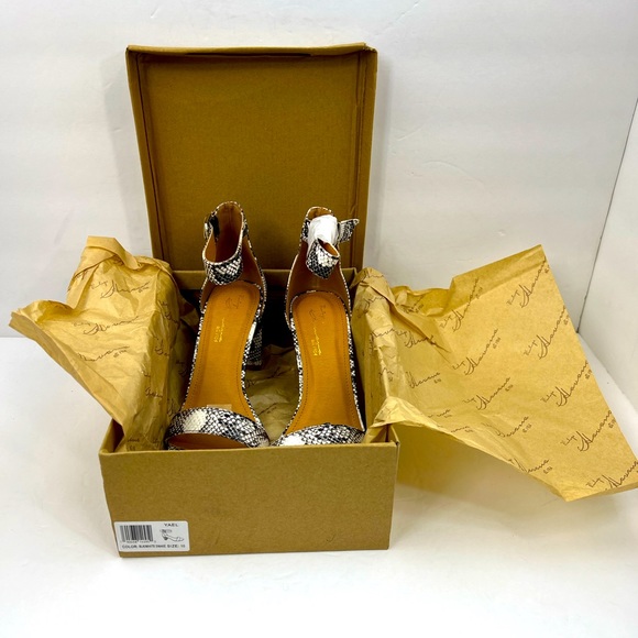 VINTAGE HAVANA,BLACK & WHITE SNAKE PRINT OPEN TOE MIDTOP, ADJUSTABLE ANKLE LOOP - Picture 14 of 15